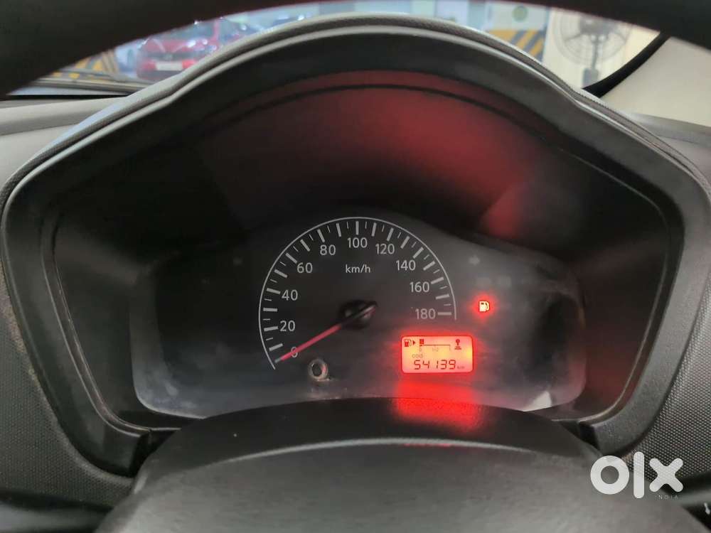 Datsun Redigo T Option, 2017, Petrol