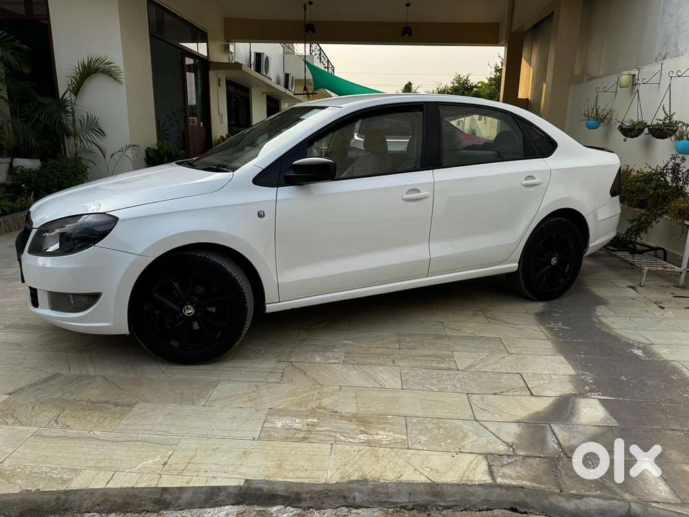 Skoda Rapid Diesel 2014 Year