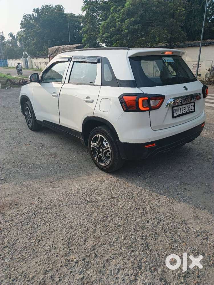 Maruti Suzuki Brezza 1.5 Lxi Smart Hybrid, 2022, Petrol