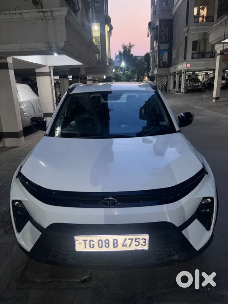 Tata Nexon Smart Plus With Sunroof 2024 In Neat Condition