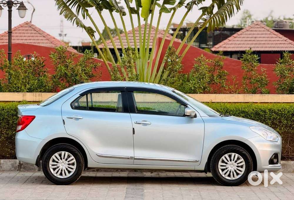 Maruti Suzuki Dzire 1.2 Vxi, 2024, Petrol