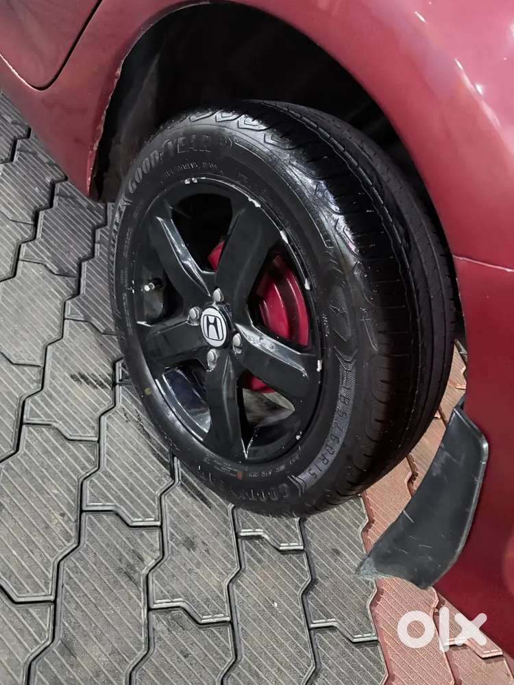 Low Km Driven  Cvt Automatic Honda City Company Maintained