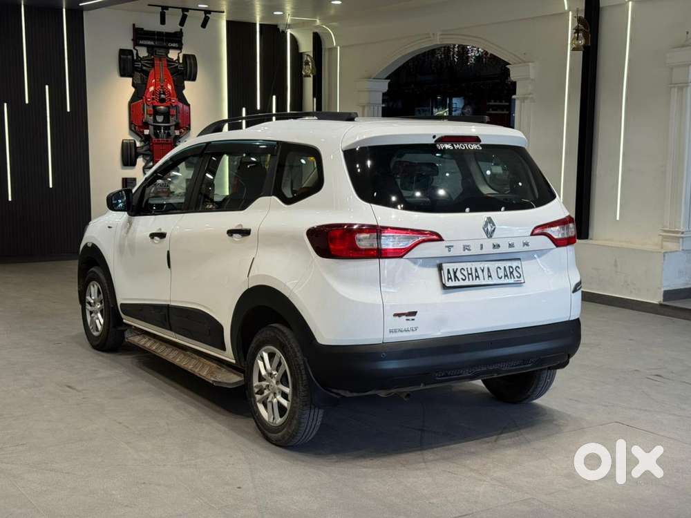 Renault Triber Rxl, 2022, Petrol
