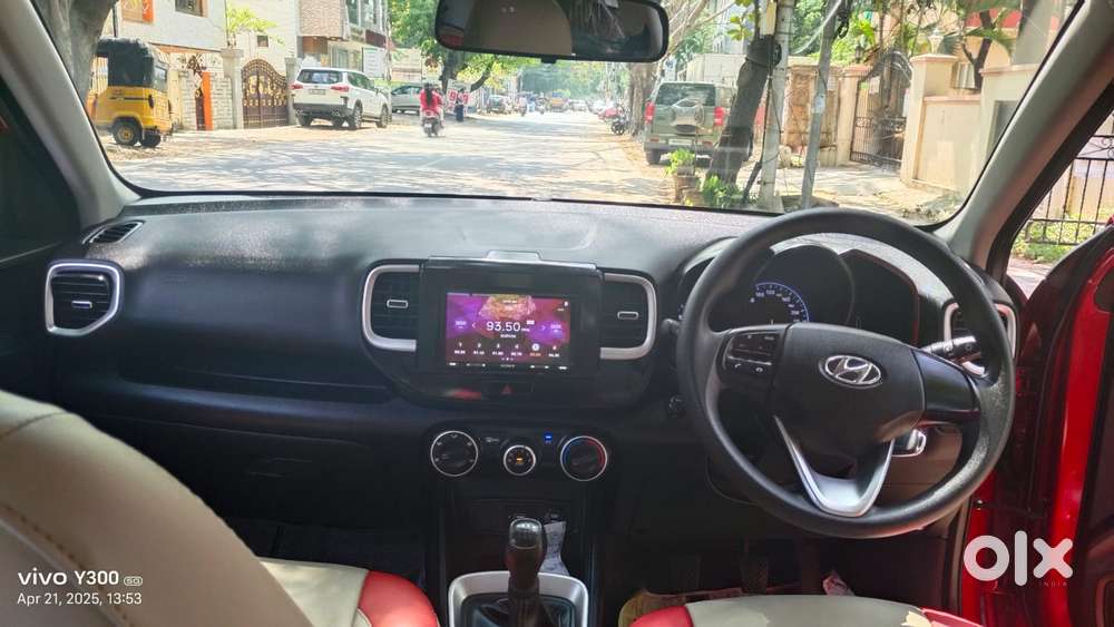 Hyundai Venue S 1.2 Petrol, 2021, Petrol