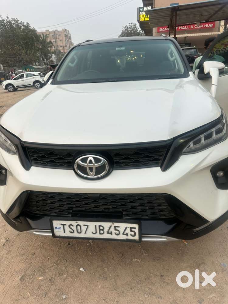 Toyota Fortuner Legender 2021 Diesel Mint Condition Vip Num   For Sale