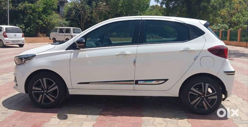Tata Tiago Xz Opt, 2024, Petrol