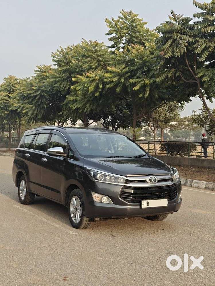 Toyota Innova Crysta 2.4 Z 7 Str, 2017, Diesel