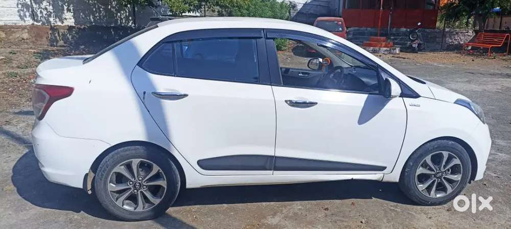 Hyundai Xcent 2014 Diesel Well Maintained