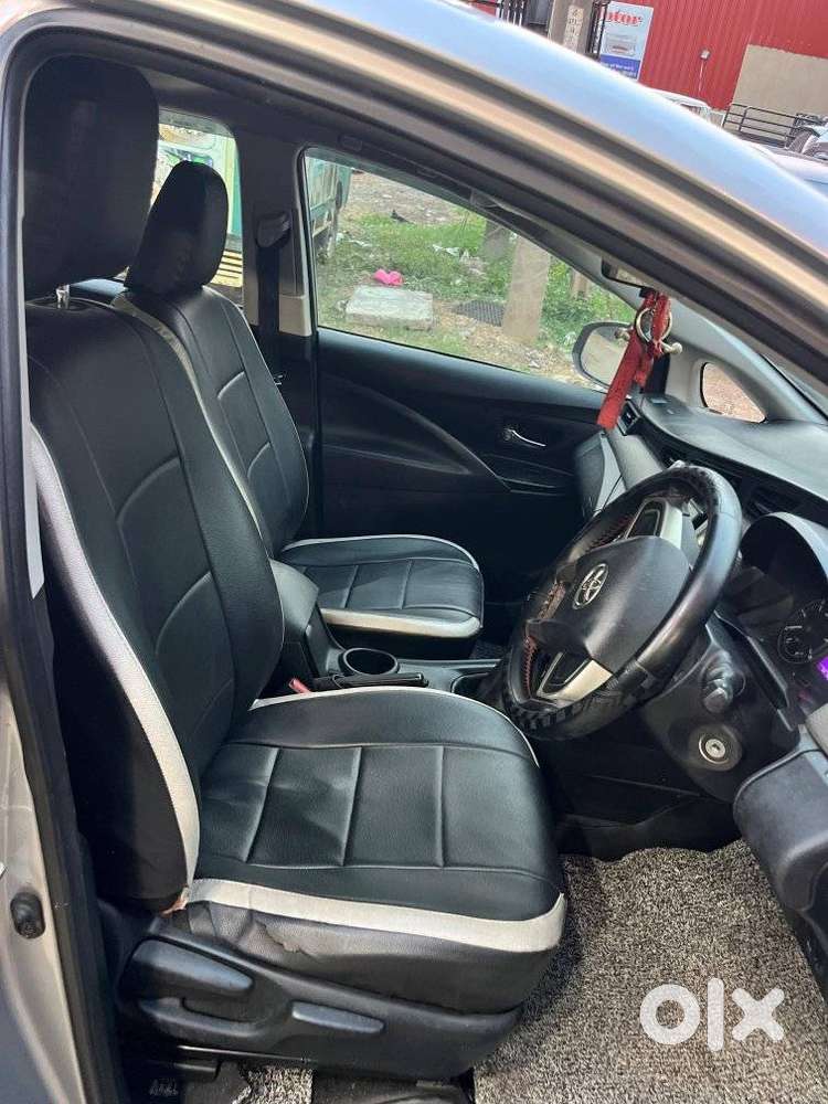 Toyota Innova Crysta 2.4 G Mt 8s, 2018, Diesel