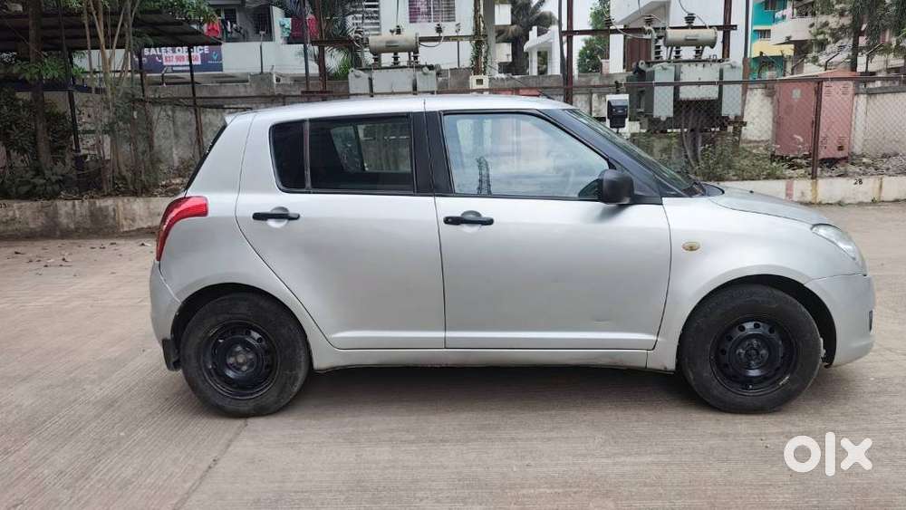 Maruti Suzuki Swift Vxi + Manual, 2009, Cng & Hybrids