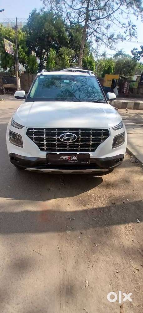 Hyundai Venue Sx (o) Mt 1.5 Diesel, 2021, Diesel