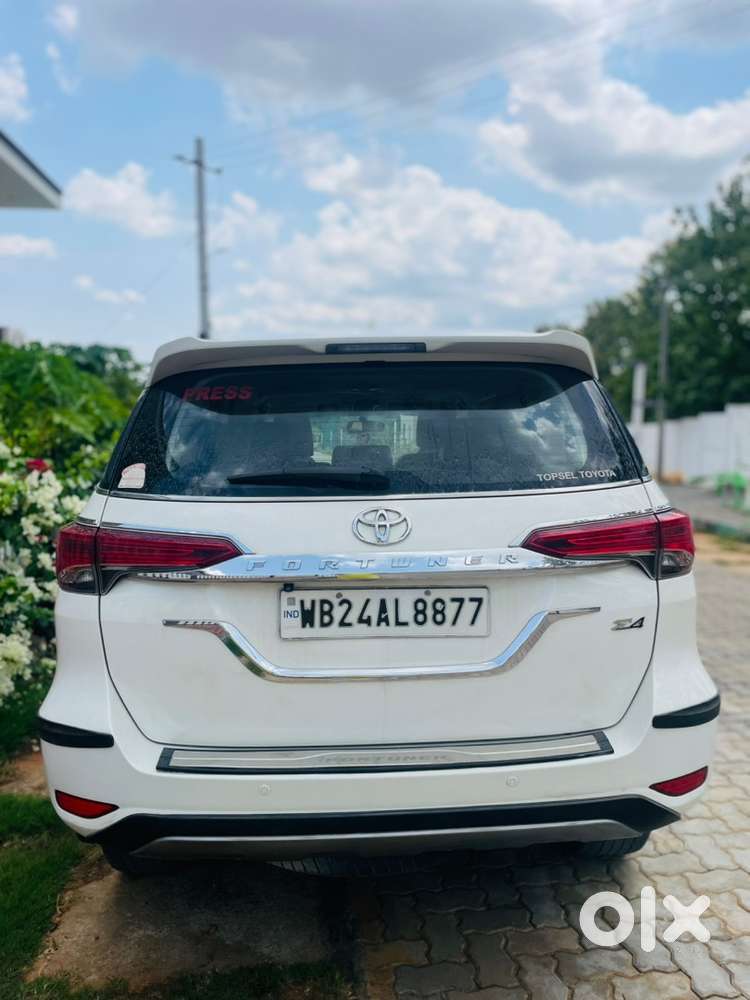 Toyota Fortuner 2017 Diesel 81467 Km Driven