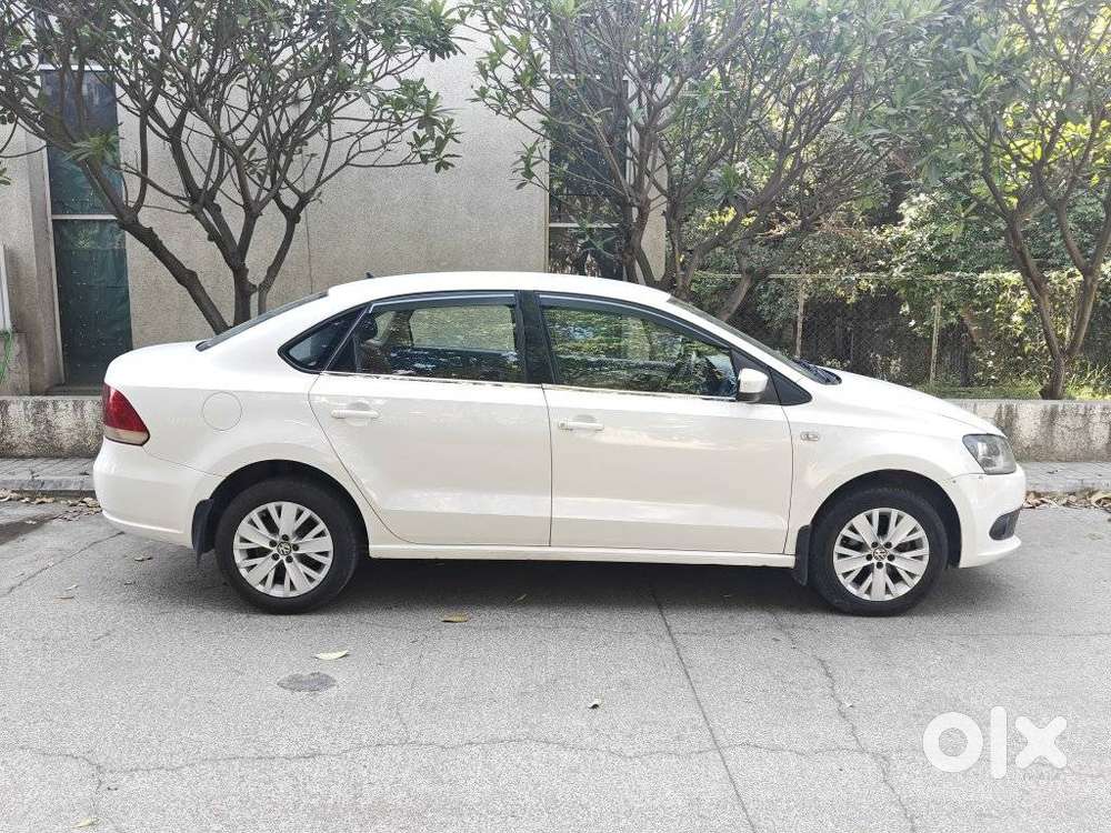Volkswagen Vento, 2015, Petrol