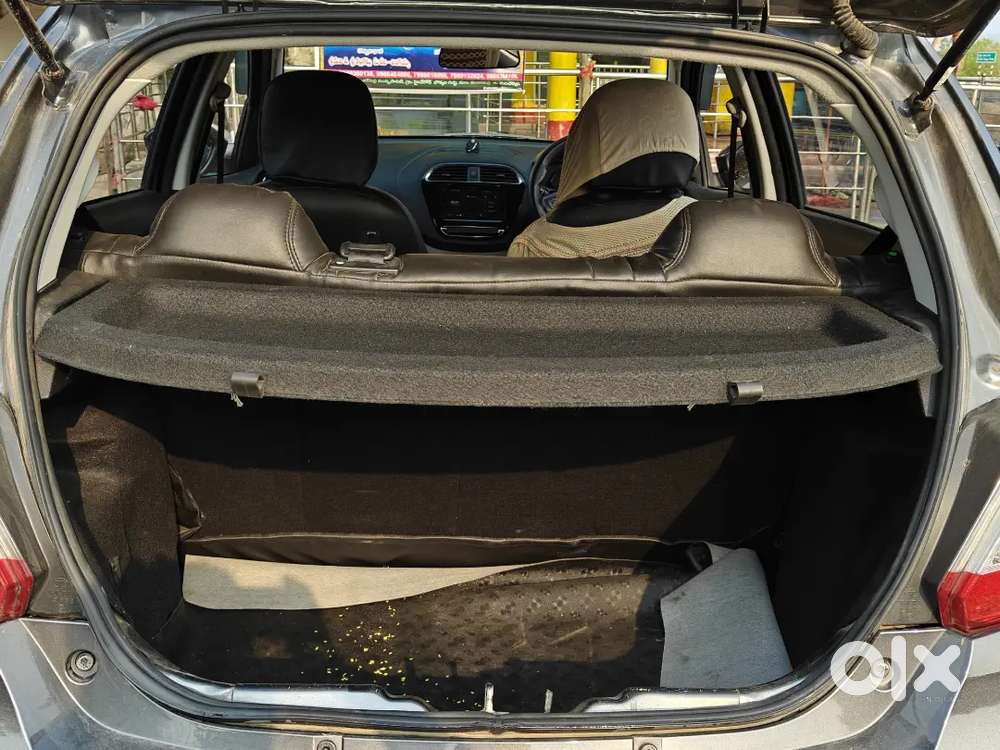 Tata Tiago Xt Rhythm 2024