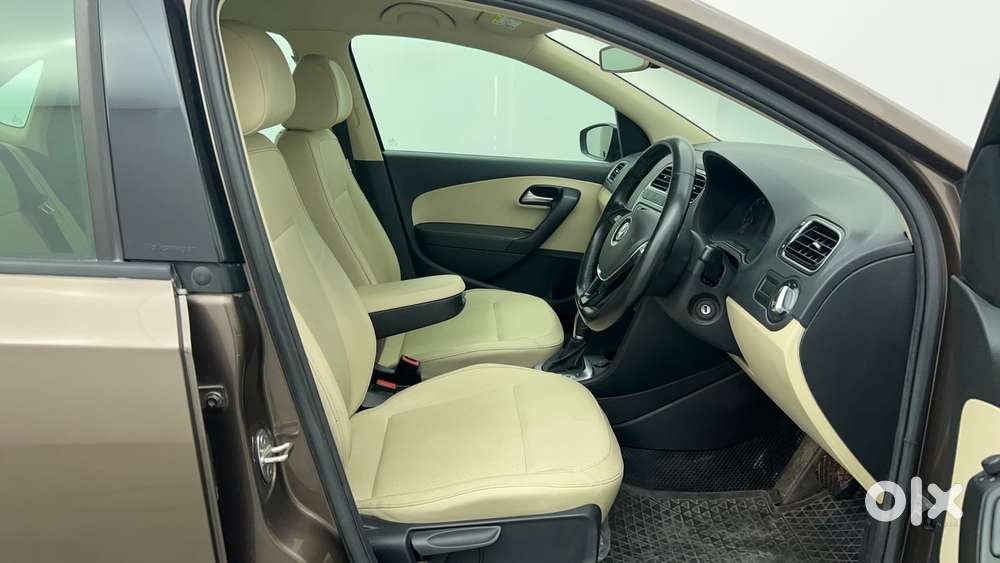 Volkswagen Vento 1.6 Highline, 2021, Petrol