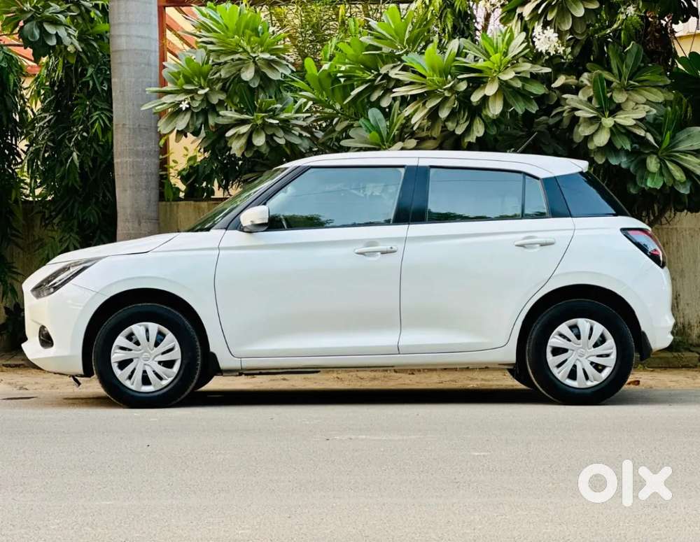 Maruti Suzuki Swift Vxi, 2024, Petrol