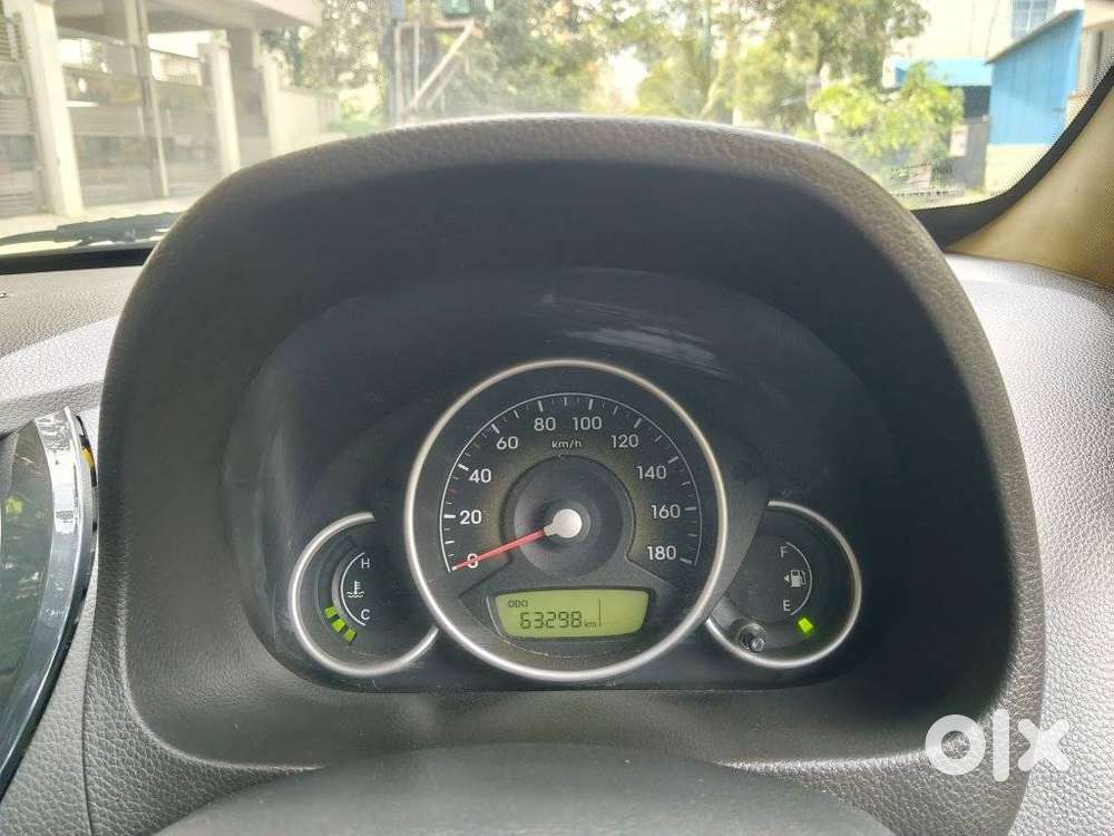 Hyundai Eon Magna +, 2011, Petrol