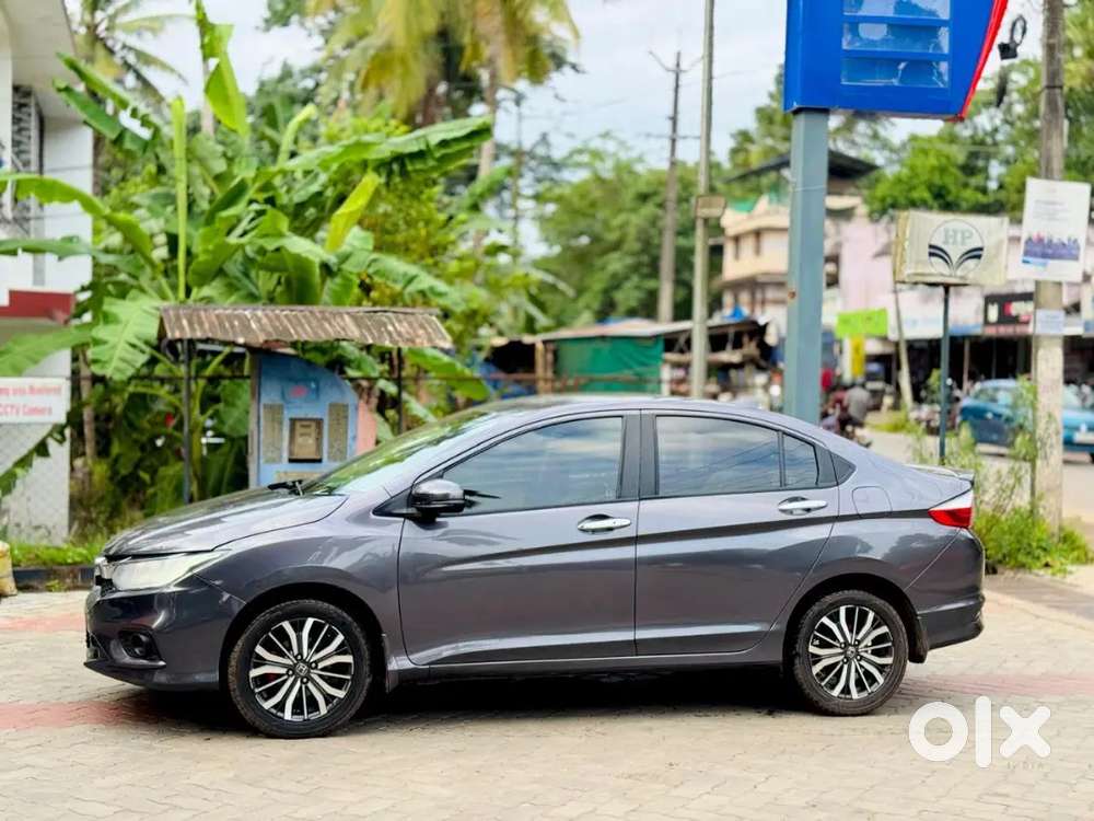 Honda City Hybrid Ehev 2018 Petrol Well Maintained