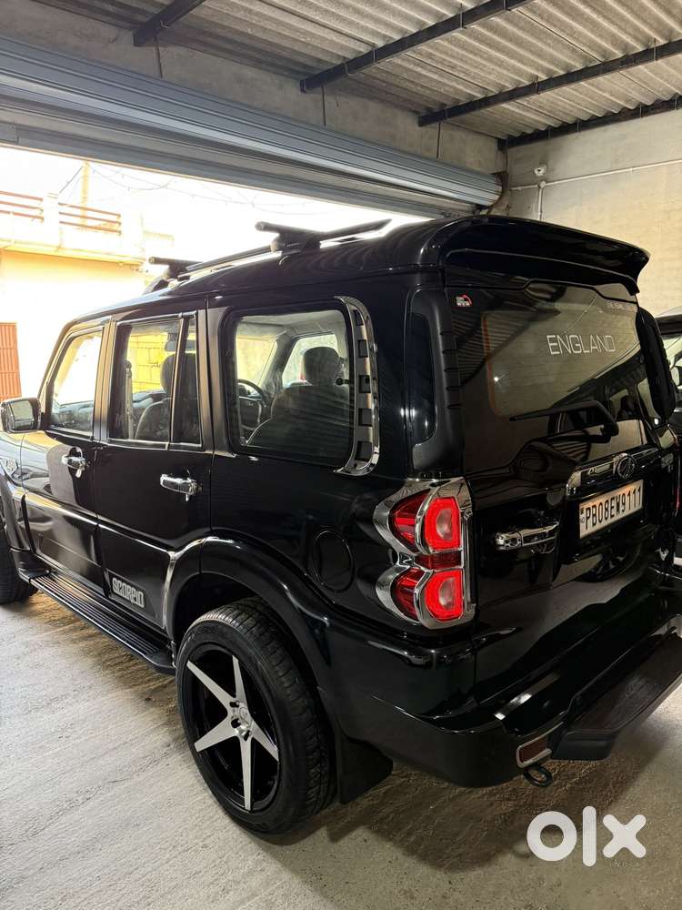 Mahindra Scorpio S11 Mt 7s, 2022, Diesel