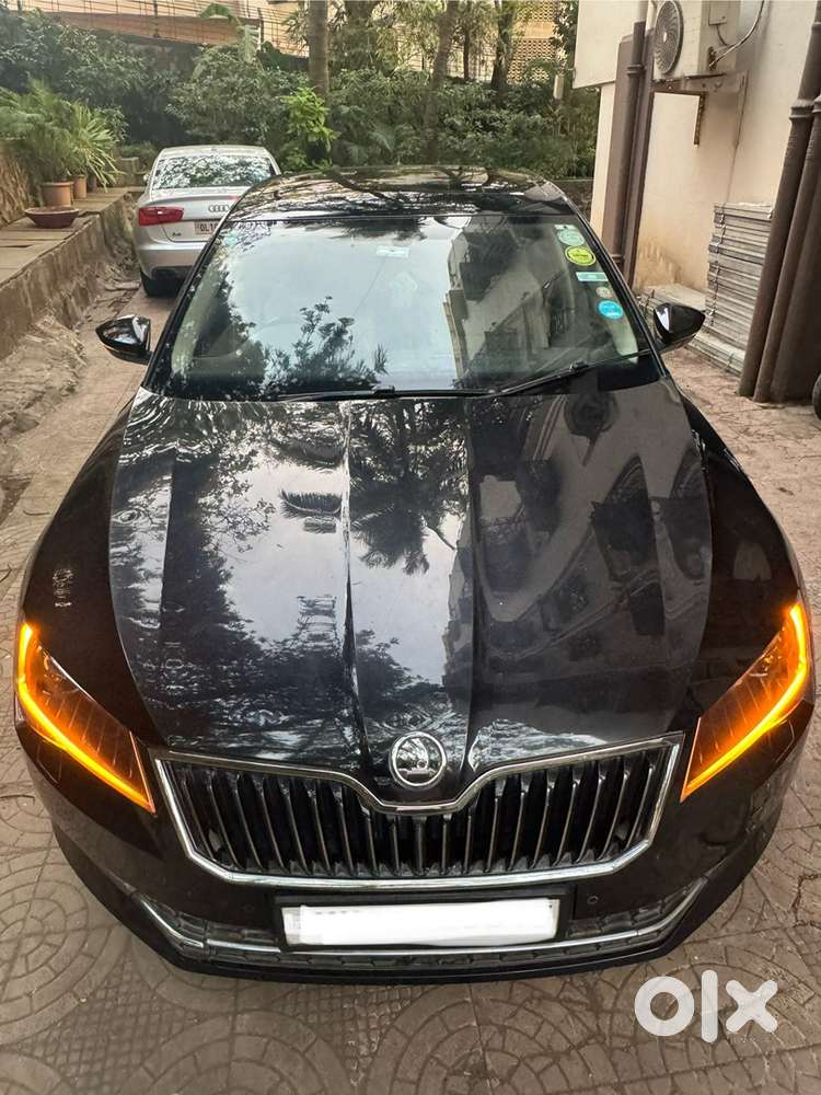 Skoda Superb Style 1.8 Tdi At