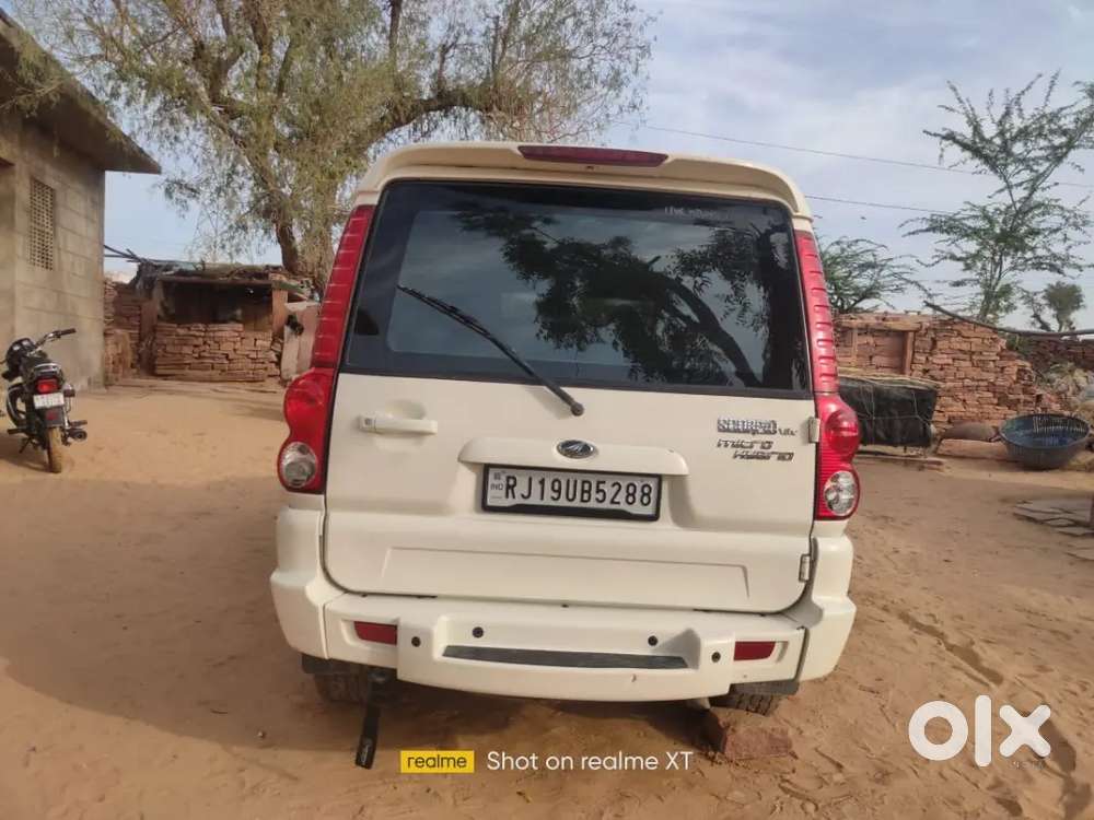 Mahindra Scorpio 2014