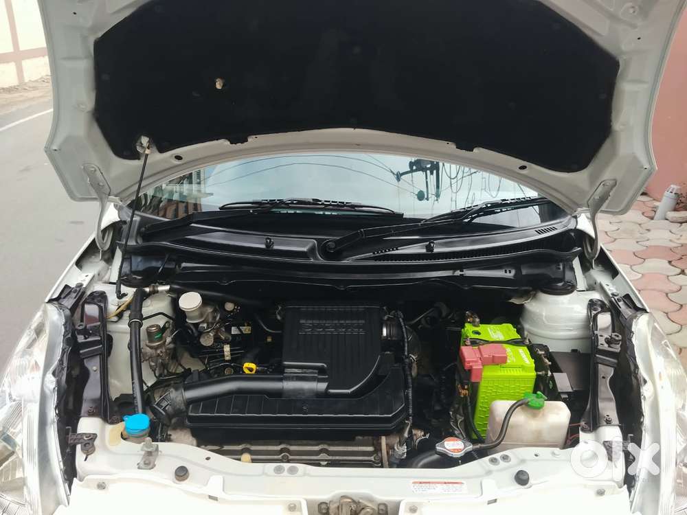 Maruti Suzuki Swift Vxi, 2013, Petrol