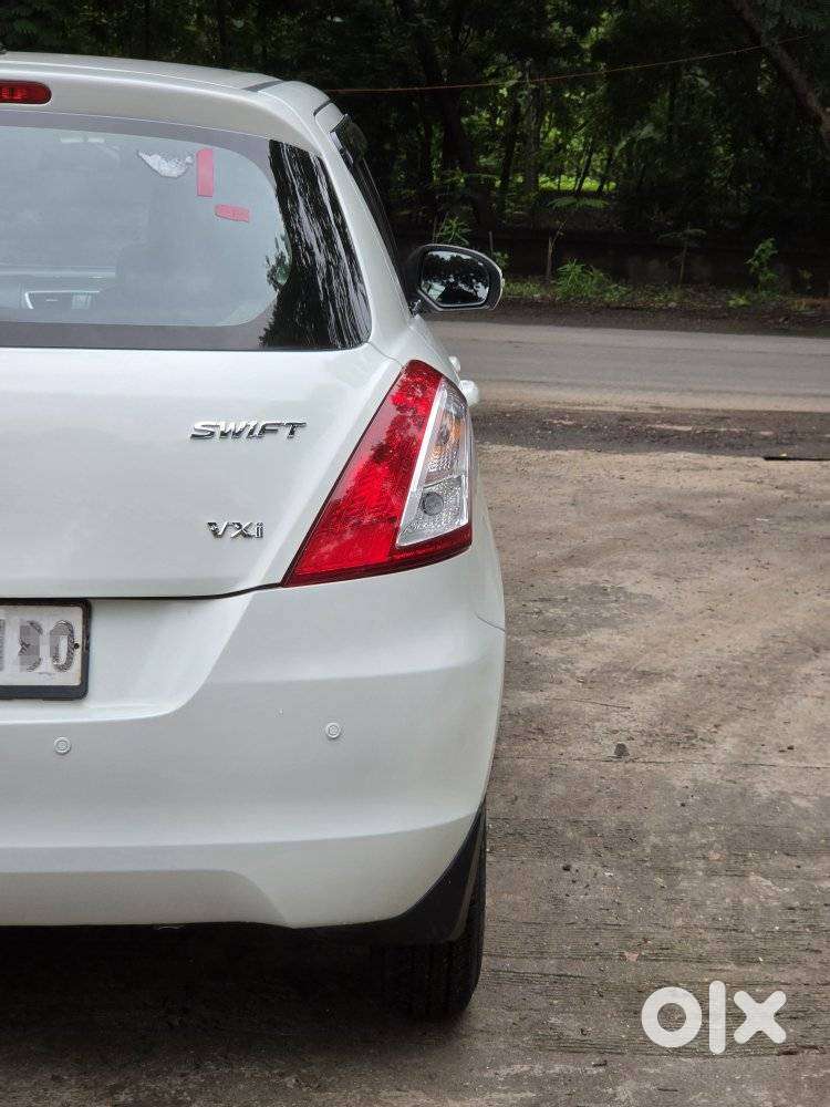 Maruti Suzuki Swift 1.2 Vxi (o), 2015, Petrol
