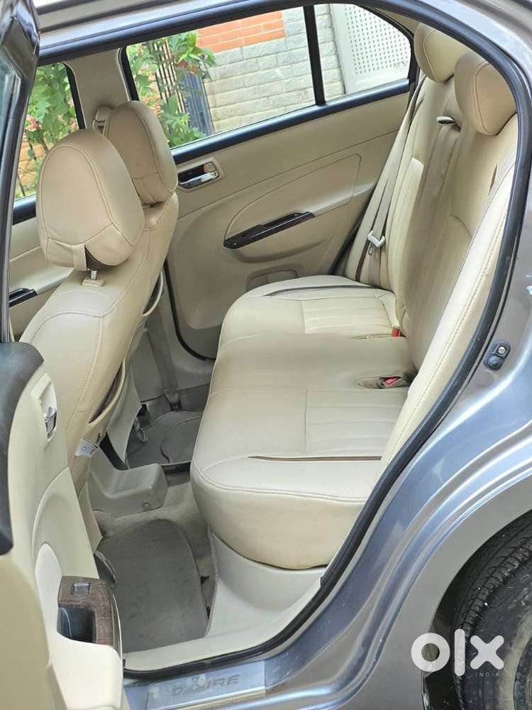 Maruti Suzuki Swift Dzire 1.2 Vxi Bsiv, 2013, Petrol