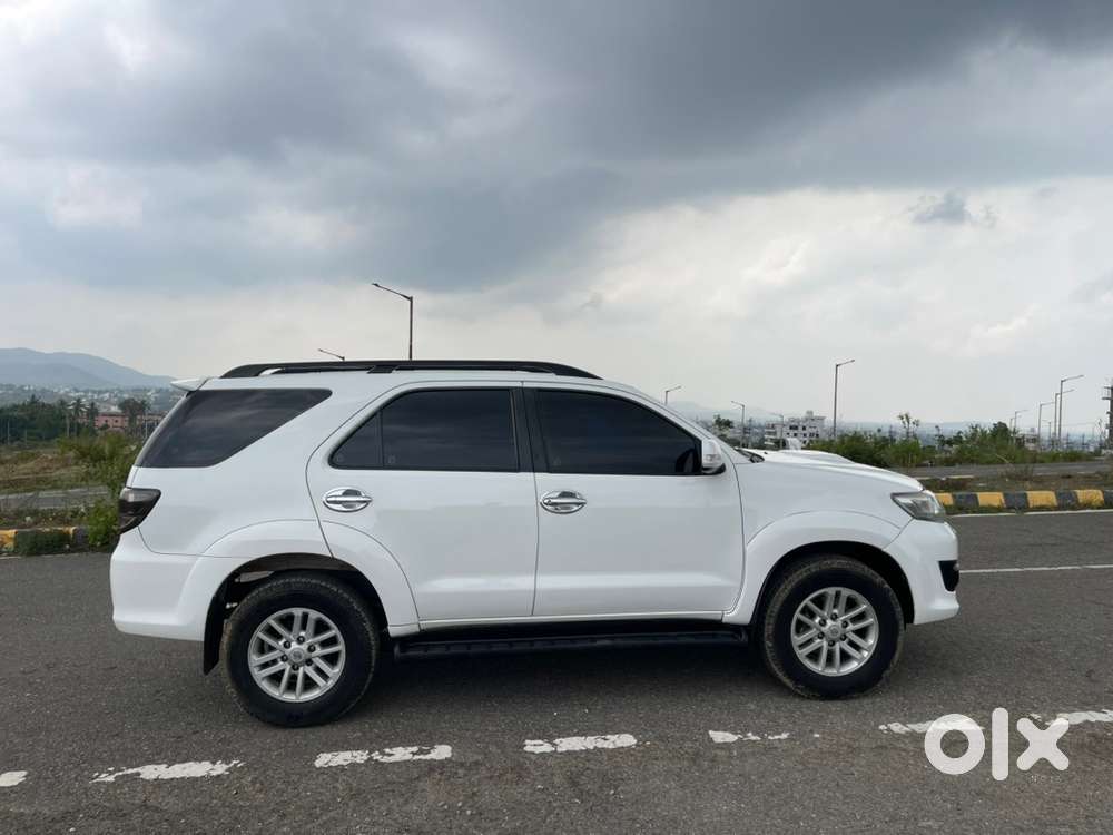Toyota Fortuner Diesel 2013