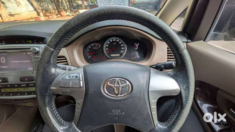 Toyota Innova 2.5 V 7 Str, 2016, Diesel