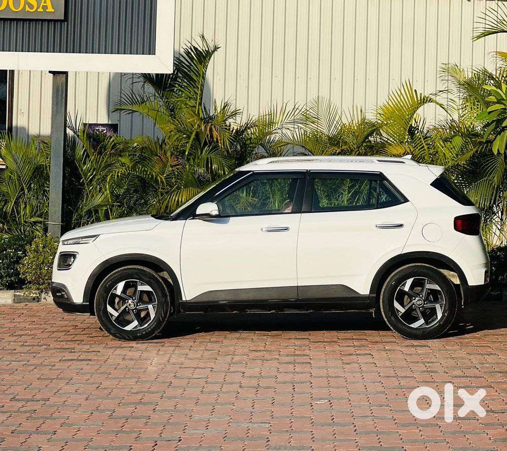 Hyundai Venue Sx Plus Turbo Dct, 2019, Petrol