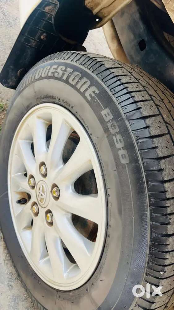 Toyota Innova 2014 Diesel Manual Family Car