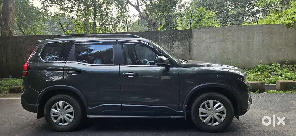 Mahindra Scorpio N Z4 Mt 7 Str Diesel 2023
