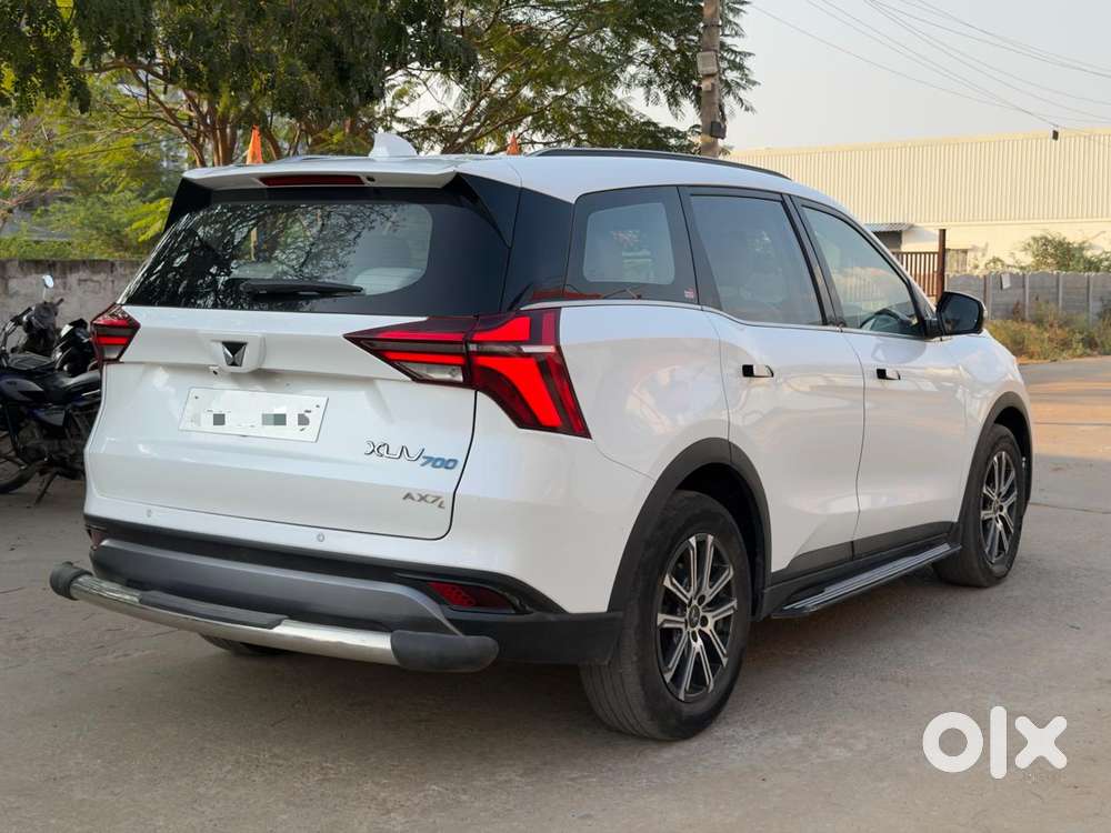 Mahindra Xuv700 2.2 Ax 7 Diesel At Luxury Pack Str Awd, 2023, Diesel