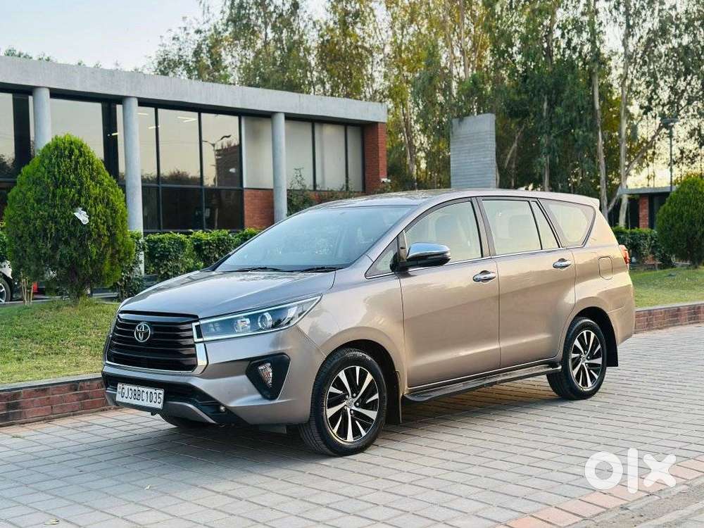 Toyota Innova Crysta 2.8z Automatic, 2021, Diesel