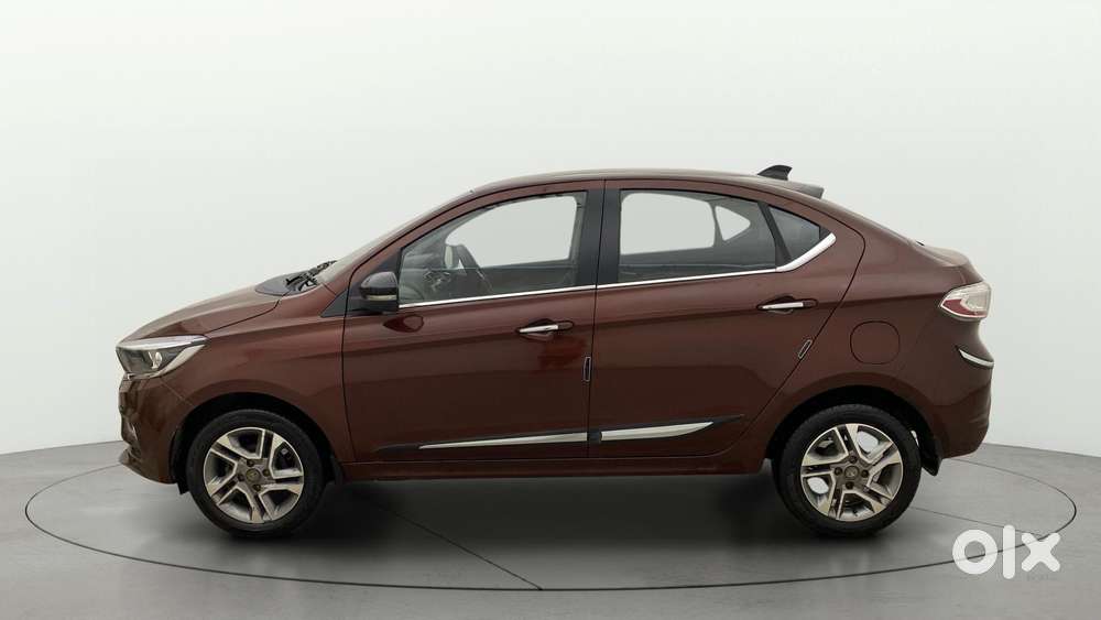 Tata Tigor Xza Plus, 2022, Petrol