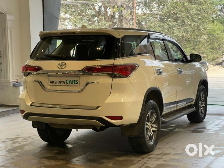 Toyota Fortuner 4x2 At 2.8 Diesel, 2018, Diesel
