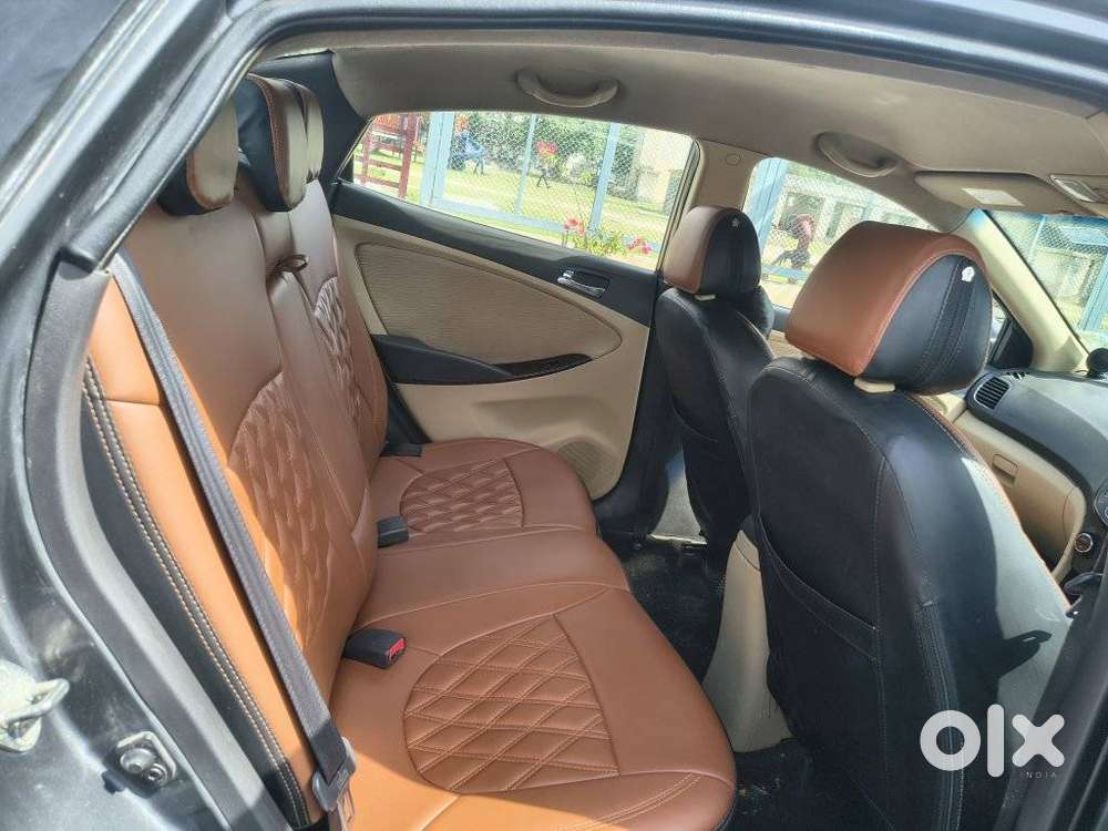 Hyundai Verna Vtvt 1.6 Sx, 2013, Petrol