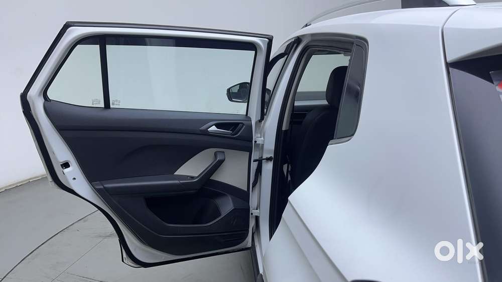 Volkswagen Taigun Topline 1.0 Tsi Mt (electric Seats), 2022, Petrol