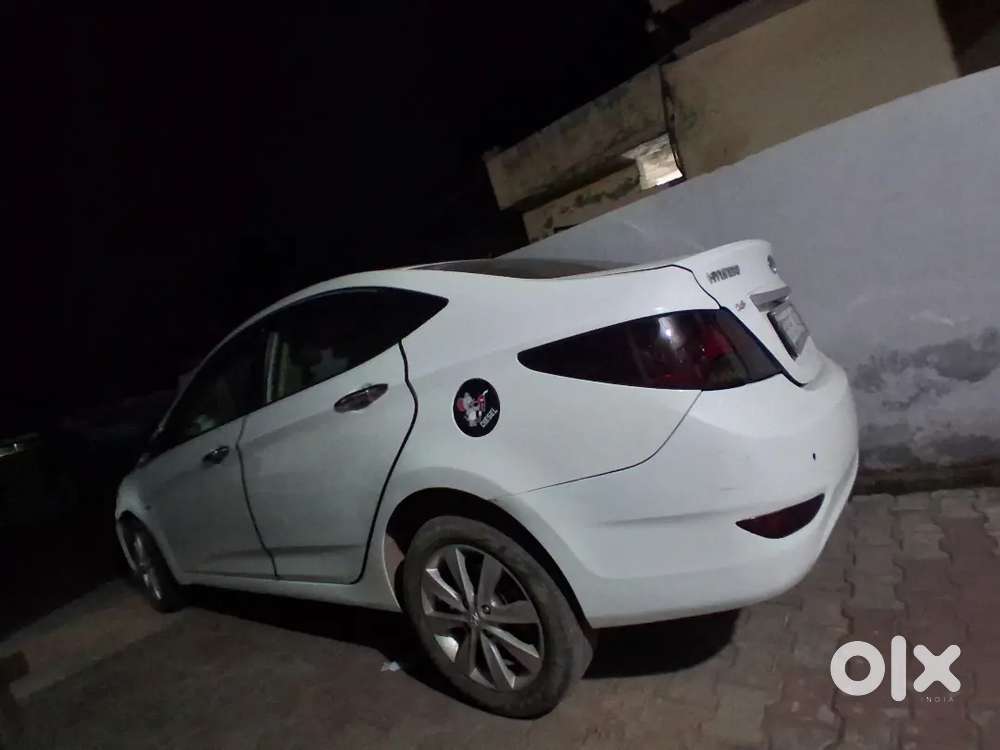 Hyundai Verna Fluidic 2015