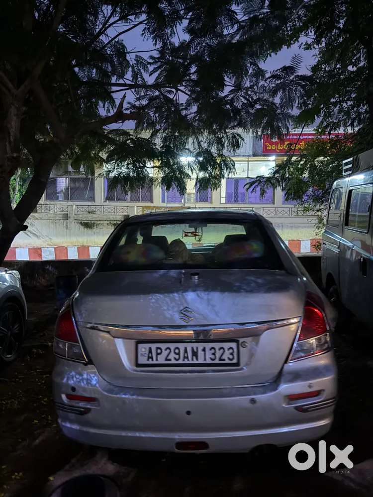 Maruti Suzuki Dzire 2010 Petrol