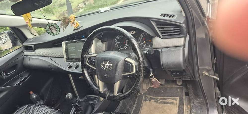 Toyota Innova Crysta 2.4 G Plus Mt 7 Str, 2022, Diesel