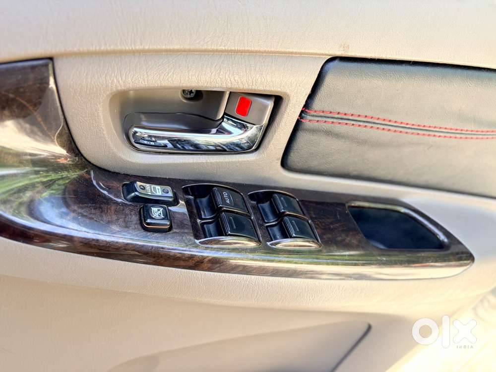 Toyota Innova Diesel 2015