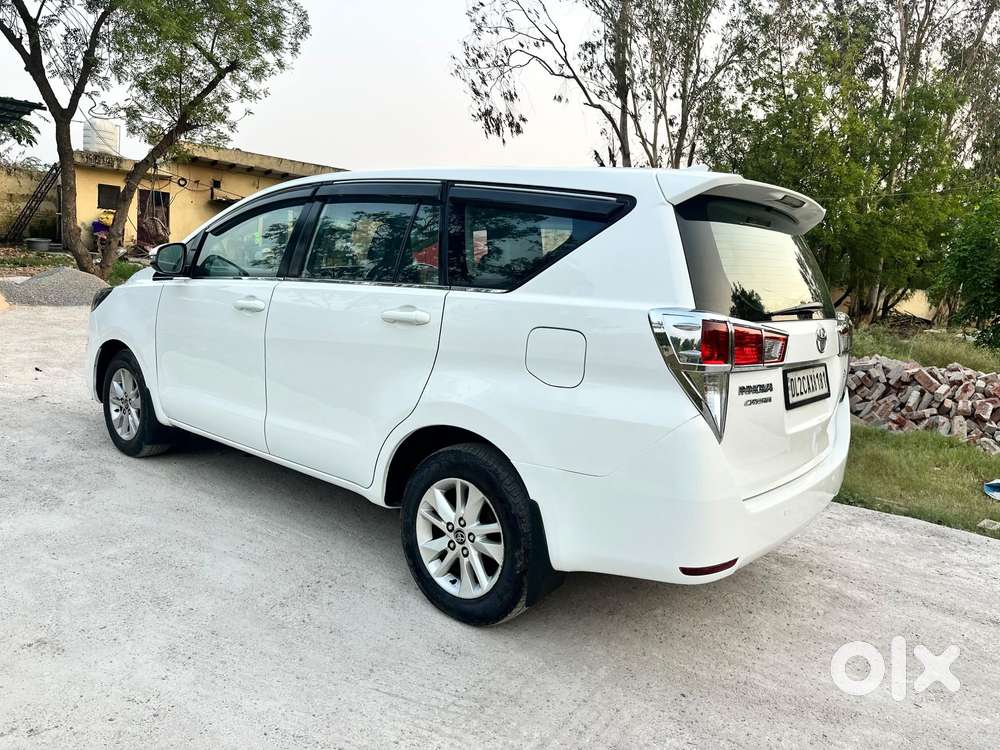 Toyota Innova Crysta 2.7 Gx At 8s, 2017, Diesel
