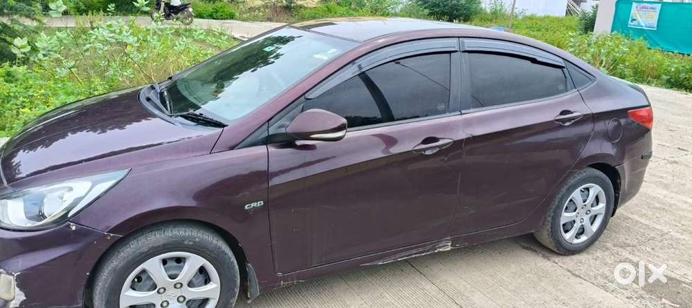 Hyundai Fluidic Verna 2012 Km Driven