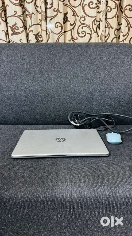 HP Laptop 15s-fy5005TU,8 GB ram ,12th Gen i3