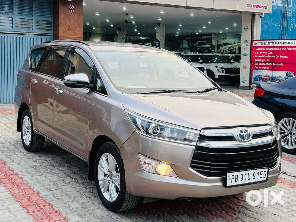 Toyota Innova Crysta 2.8z Automatic, 2018, Diesel