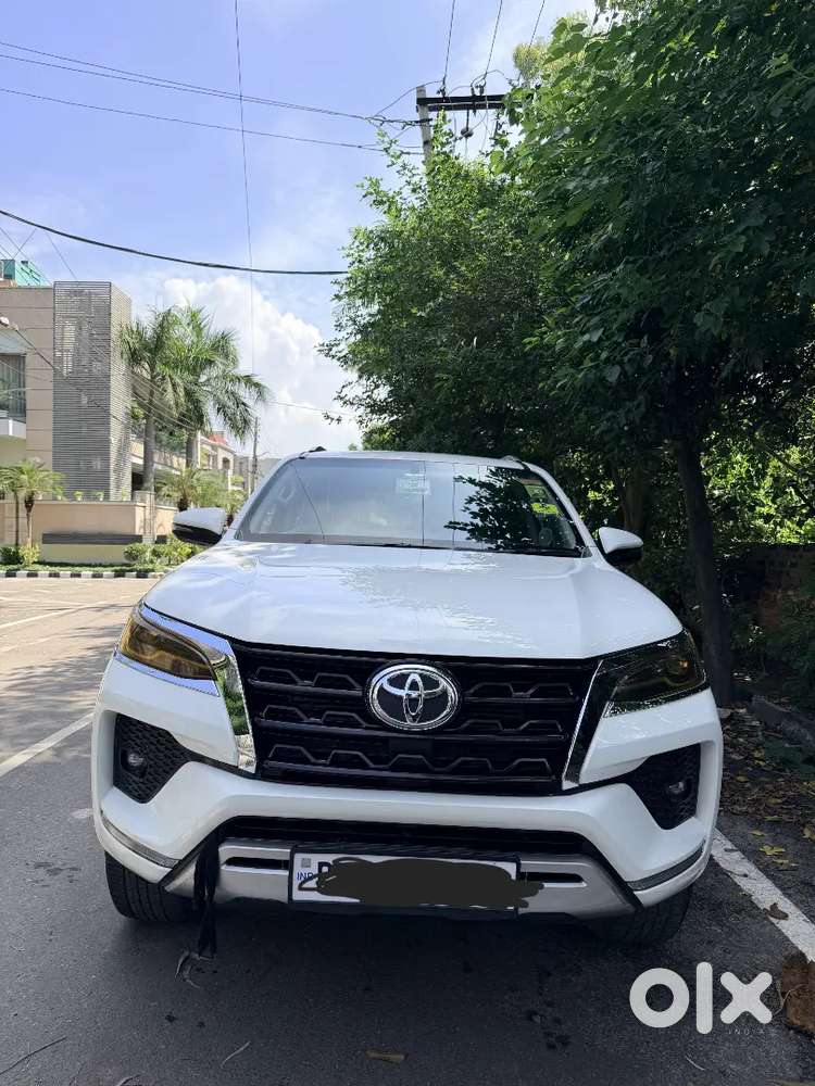 Toyota Fortuner 2023 Diesel Automatic