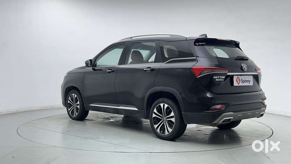 Mg Hector Plus 1.5 Sharp Turbo Cvt 6 Str, 2022, Petrol