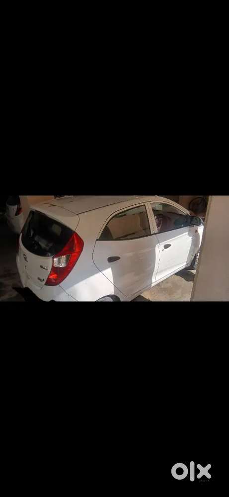 Hyundai Eon 2015 Petrol 500000 Km Driven